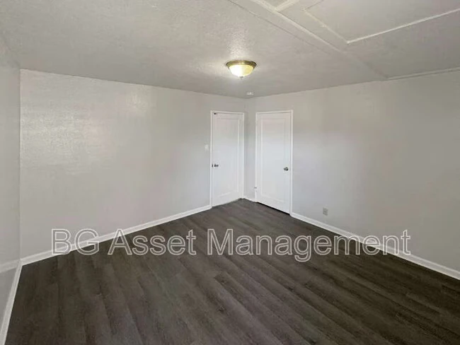150 Marina Way Richmond, CA 94801 photo 5