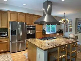 106 Oak Haven Pl Mountain View, CA 94041 photo 3