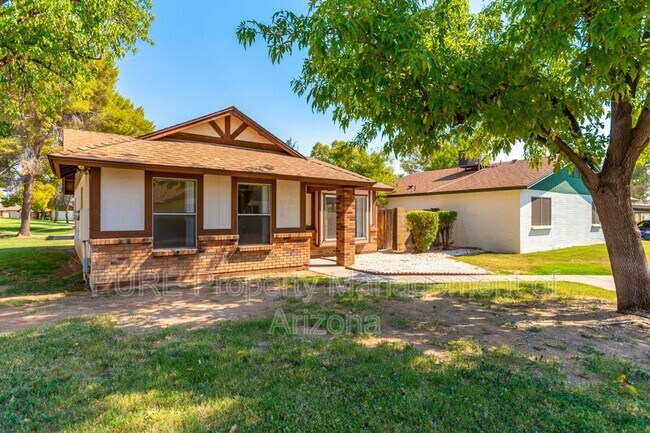 5135 E Evergreen St Mesa, AZ 85205 photo 4