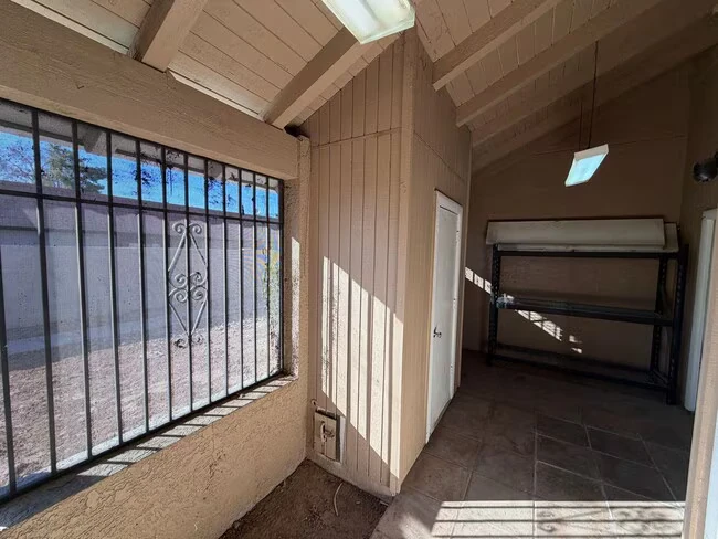 4820 N 89th Ave Phoenix, AZ 85037 photo 5