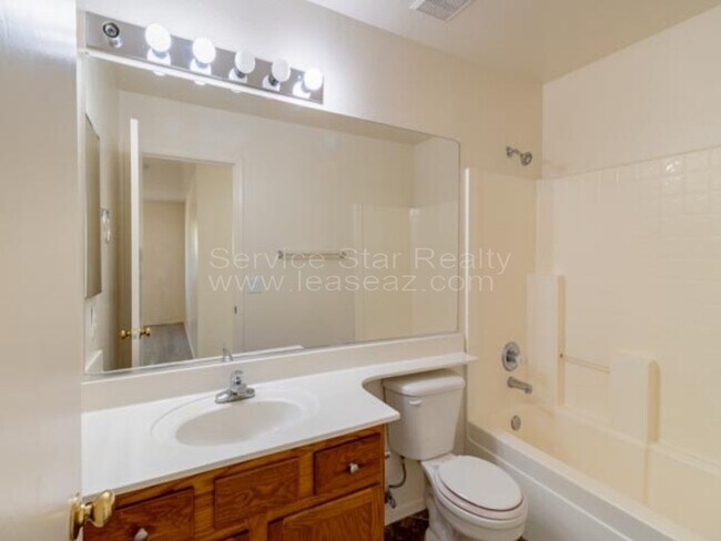 14749 W Port Au Prince Ln photo 4