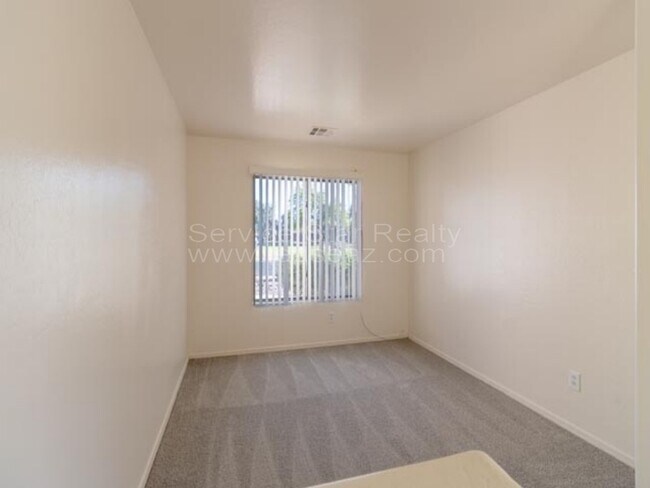 14749 W Port Au Prince Ln photo 5