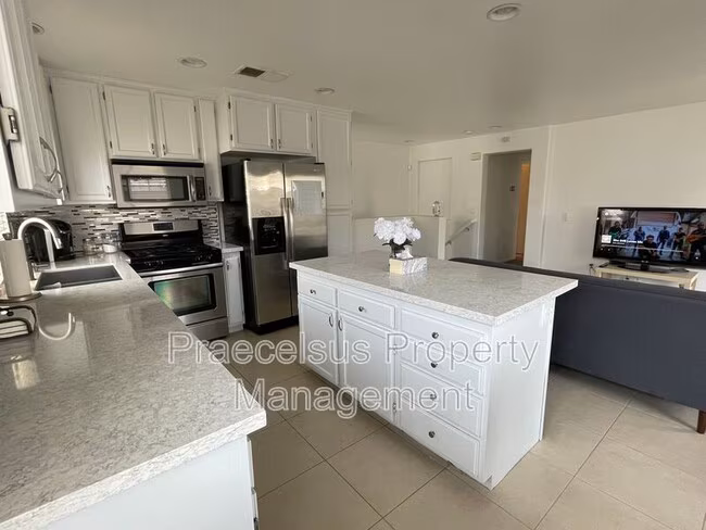 1459 Claude Ln Chula Vista, CA 91913 photo 4