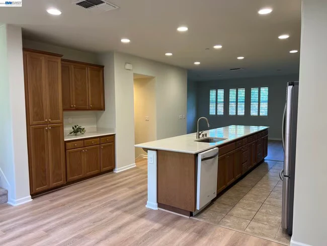 5683 Melodia Cir Dublin, CA 94568 photo 5
