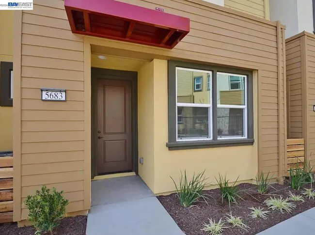 5683 Melodia Cir Dublin, CA 94568 photo 2