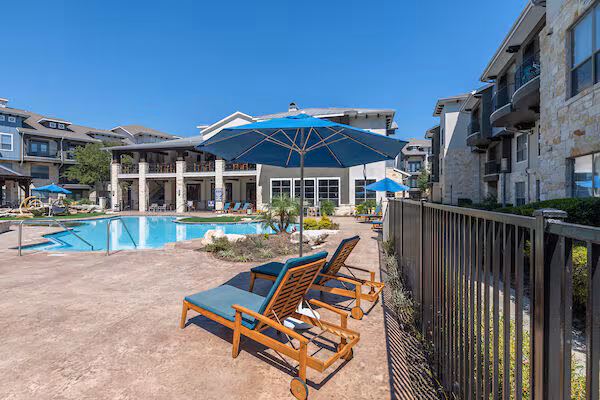 Cantera at Towne Lake photo 3