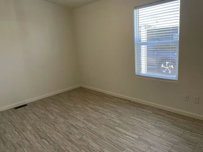 17814 N 17th Way Phoenix, AZ 85022 photo 5
