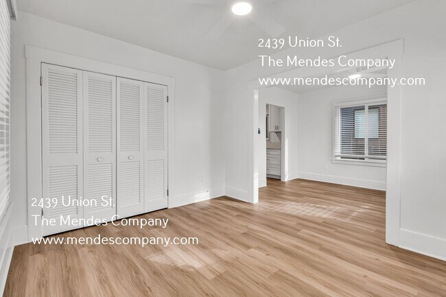 2439 Union St San Diego, CA 92101 photo 5