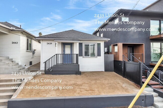 2439 Union St San Diego, CA 92101 photo 2