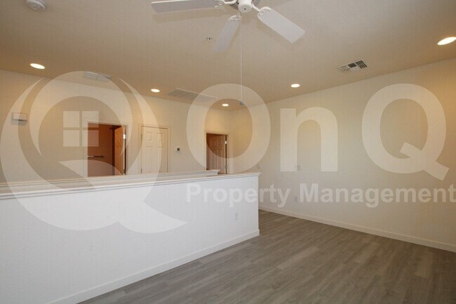 42424 N Gavilan Peak Pkwy New River, AZ 85086 photo 5