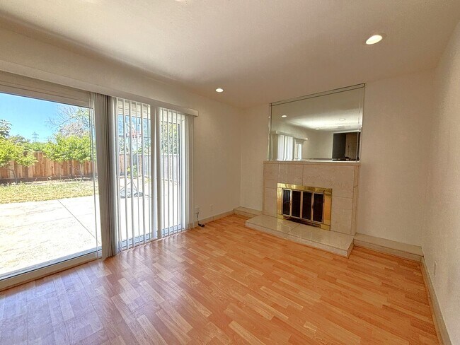 41197 Ellen Street, Fremont, CA 94538 photo 4