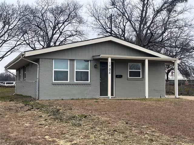 1705 Burke Drive photo 3