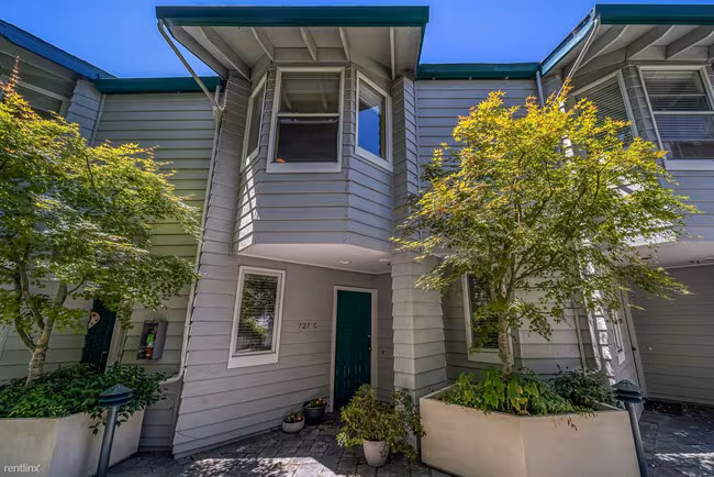 727 Loma Verde Avenue, Palo Alto, CA 94303 photo 2