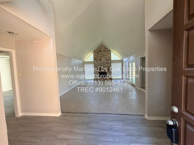 1607 Chestnut Ridge Road, Humble, TX 77339 photo 4