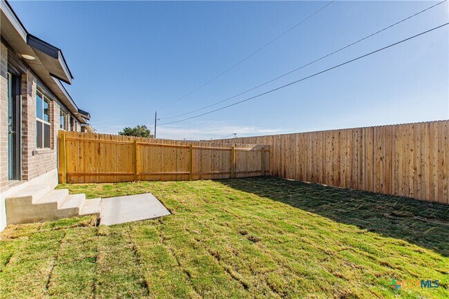 1301 Concord Dr Copperas Cove, TX 76522 photo 3