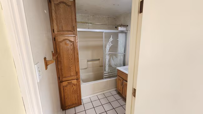 258 Granada Ave San Francisco, CA 94112 photo 5