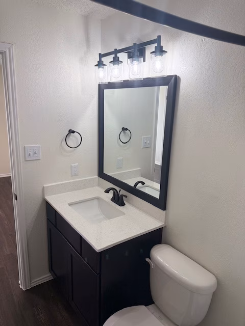 Sunset Point Apartment Homes photo 4