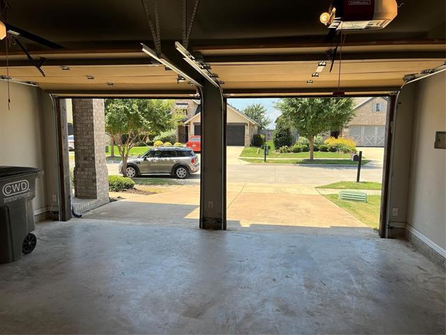713 Field Crossing, Aubrey, TX 76227 photo 3