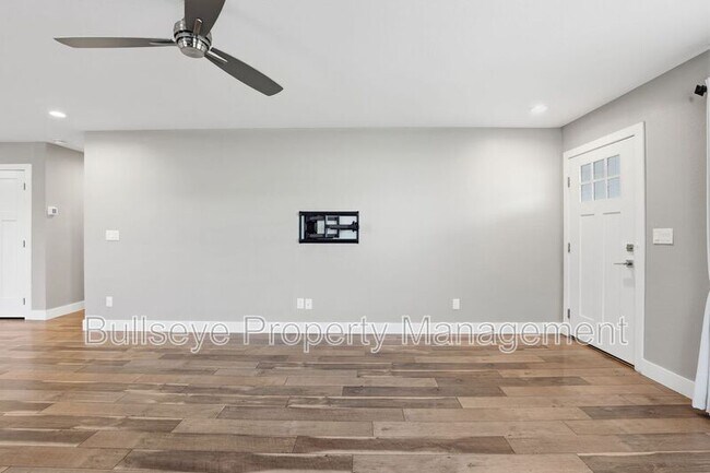 5029 South 11th Place, Phoenix, AZ 85040 photo 5