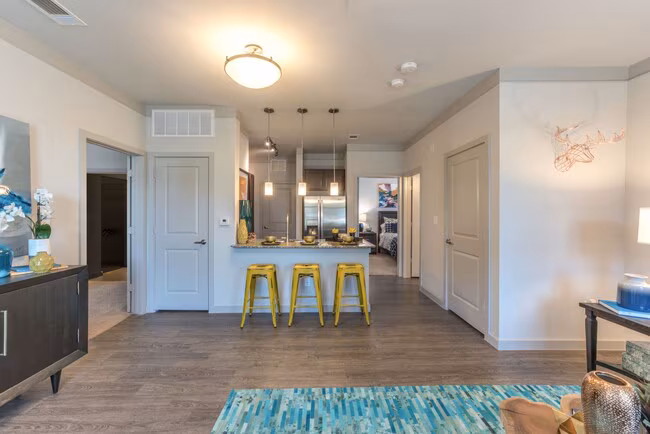 The Pointe at West Lake photo 5