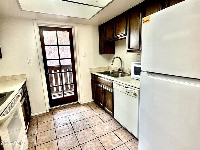 1927 E Hampton Ave Mesa, AZ 85204 photo 5