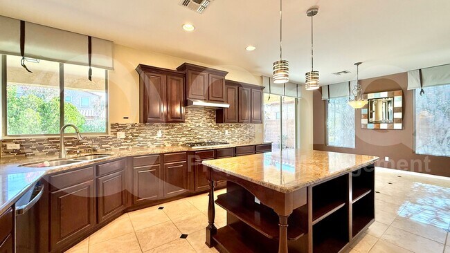 301 W Hackberry Dr Chandler, AZ 85248 photo 4