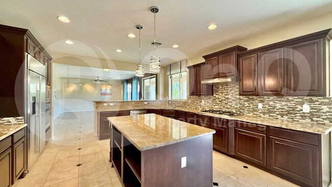 301 W Hackberry Dr Chandler, AZ 85248 photo 3