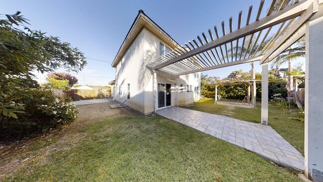 4756 63rd St San Diego, CA 92115 photo 4