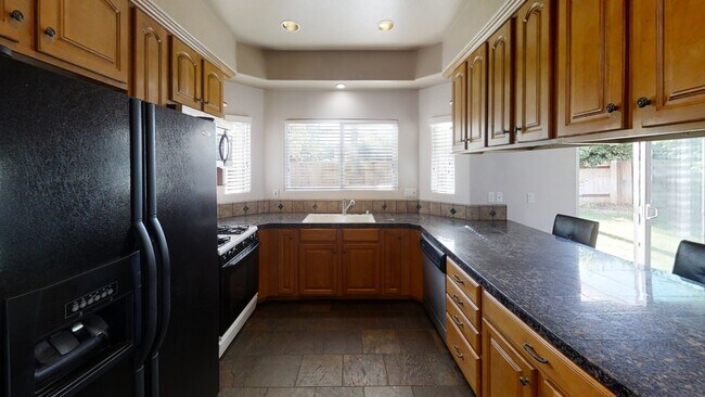 4756 63rd St San Diego, CA 92115 photo 3