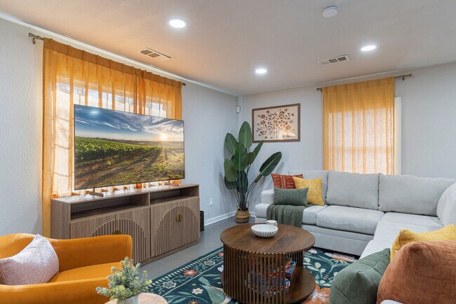 1746 Yajome St Napa, CA 94559 photo 2