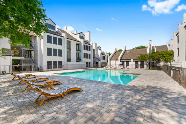 Rayside Residences photo 4