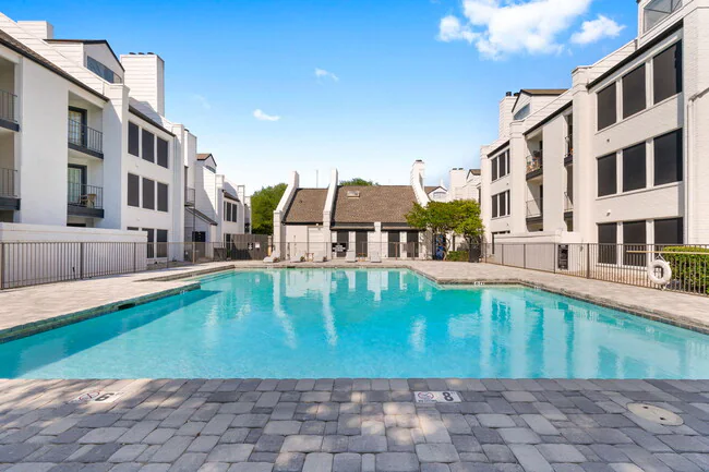 Rayside Residences photo 5