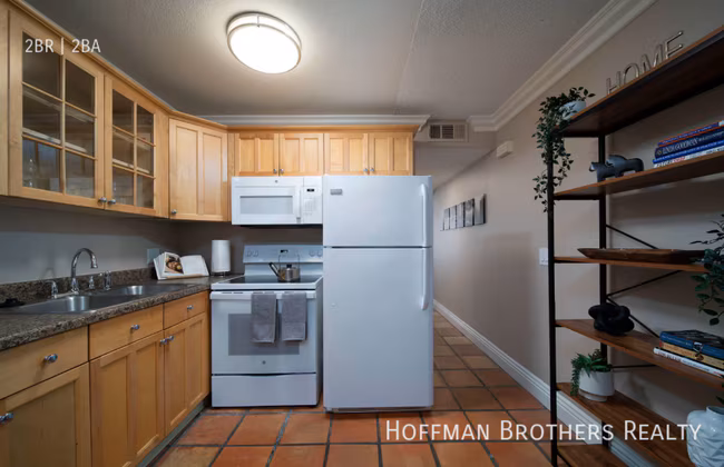 227 16th St San Diego, CA 92101 photo 5