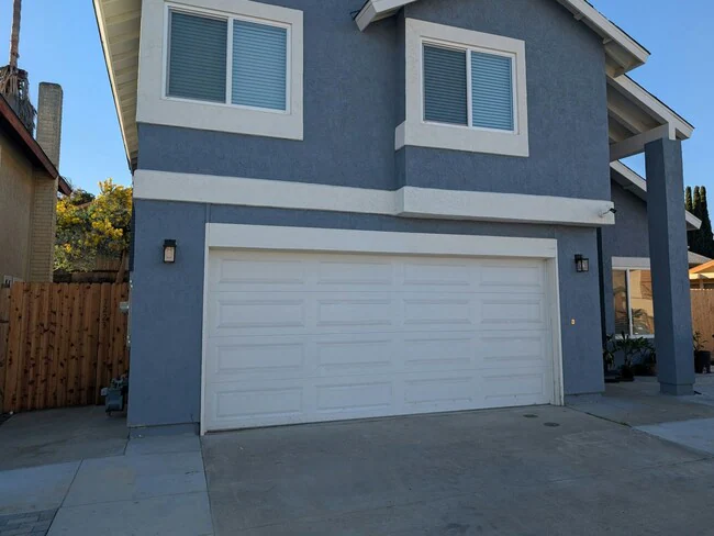 7221 Jacmar Ave San Diego, CA 92114 photo 2