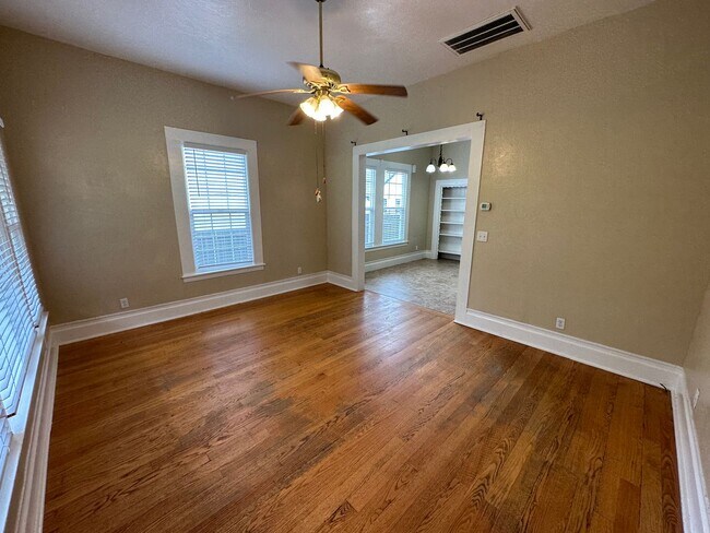 112 W 5th St Antioch, CA 94509 photo 3