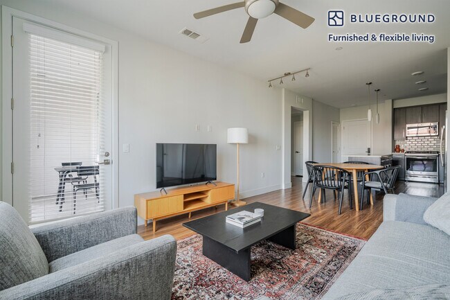 13350 Pacific Pl San Diego, CA 92130 photo 3