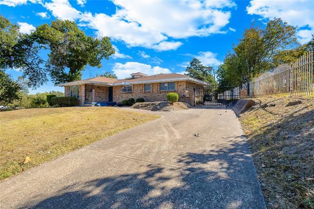 5108 Mystic Trail Dallas, TX 75241 photo 2