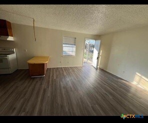 410 Veterans Ave Copperas Cove, TX 76522 photo 2