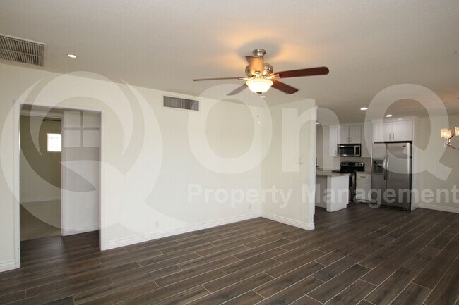 8309 East Vernon Avenue, Scottsdale, AZ 85257 photo 4