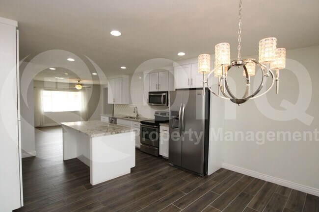 8309 East Vernon Avenue, Scottsdale, AZ 85257 photo 2