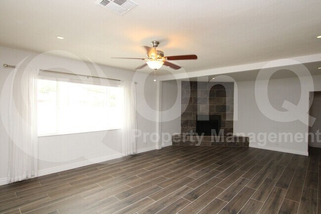 8309 East Vernon Avenue, Scottsdale, AZ 85257 photo 5