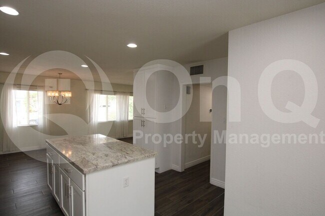 8309 East Vernon Avenue, Scottsdale, AZ 85257 photo 3