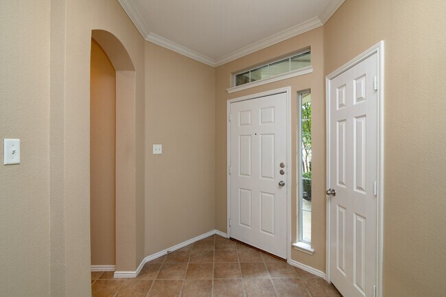 2510 Sedona St Mansfield, TX 76063 photo 3