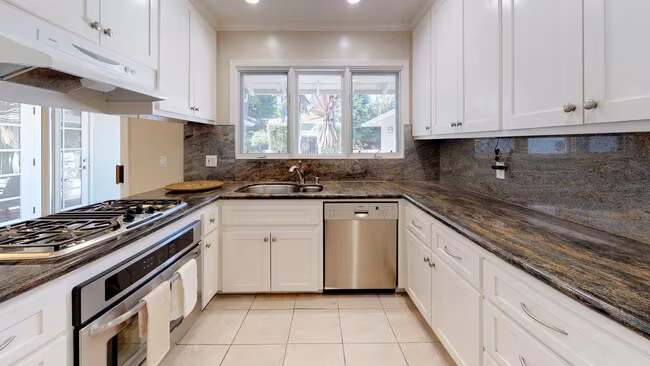 663 Newell Road, Palo Alto, CA 94303 photo 5
