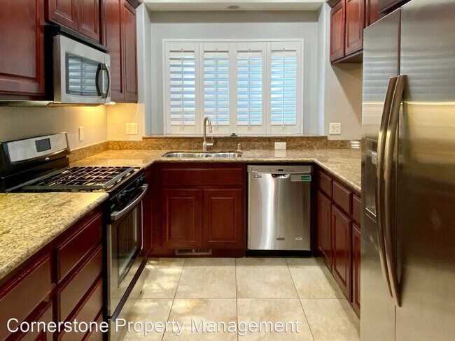 514 Richie Pl photo 4
