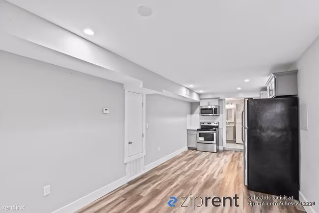 1701 Broadway, Alameda, CA 94501 photo 5