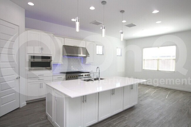 3933 West Thurman Drive, Laveen, AZ 85339 photo 3