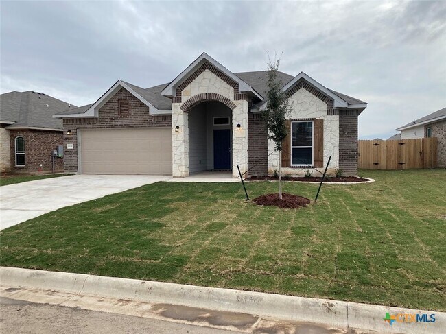 10231 Six Shooter Ln Temple, TX 76502 photo 2