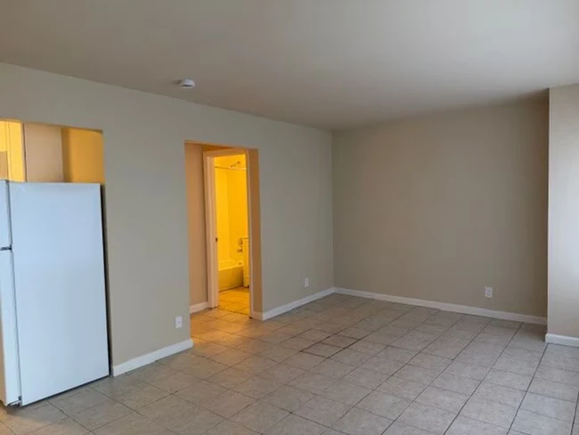 1728 Broadway Redwood City, CA 94063 photo 2