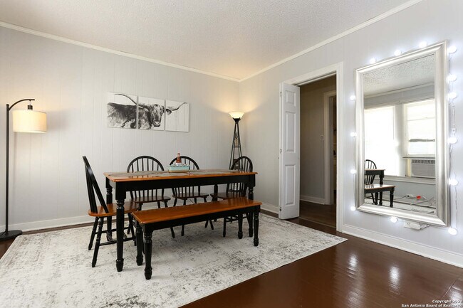 434 Buckingham Ave San Antonio, TX 78210 photo 5